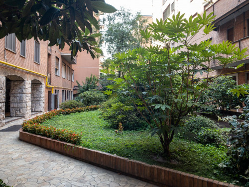 Bed in twin bedroom not far from Bocconi - Gallery - 3