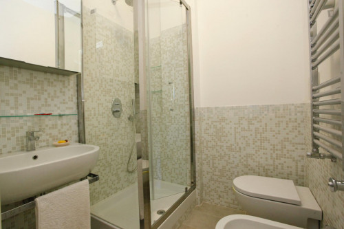 Sunny and quiet big bedroom: Vatican/Aurelio  - Gallery -  4