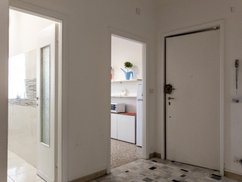 Bed in a twin bedroom connected with Cattolica University - Gallery - 8