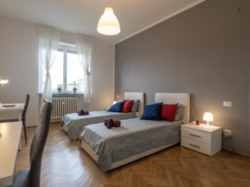 Bed in a twin bedroom connected with Cattolica University - Gallery - 27
