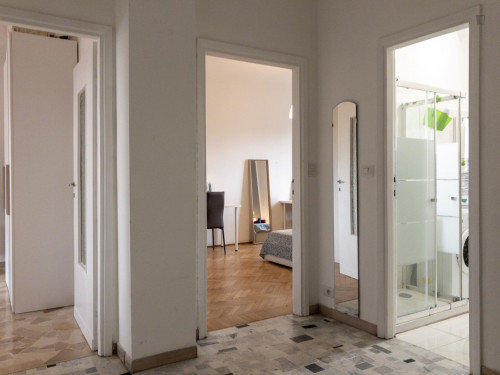 Bed in a twin bedroom connected with Cattolica University - Gallery - 9