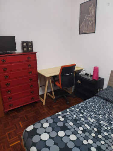 Bedroom in a shared apartment in a quiet area near Bologna - Gallery - 3