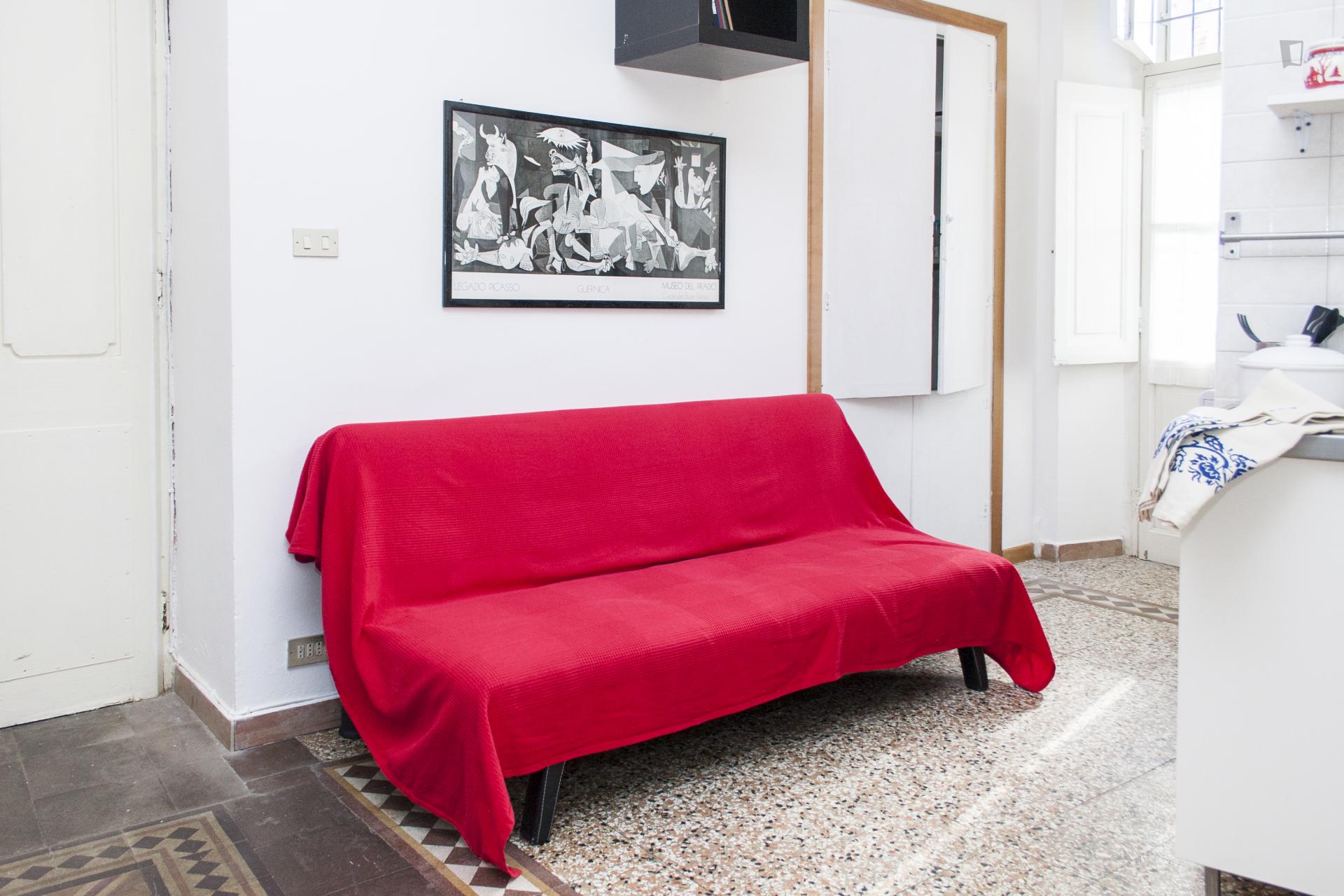 Two bedroom apartment ideal for two guests in Barriera di Milano