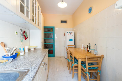 Neat double bedroom in Tuscolano neighbourhood - Gallery - 17