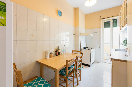 Neat double bedroom in Tuscolano neighbourhood - Gallery - 18