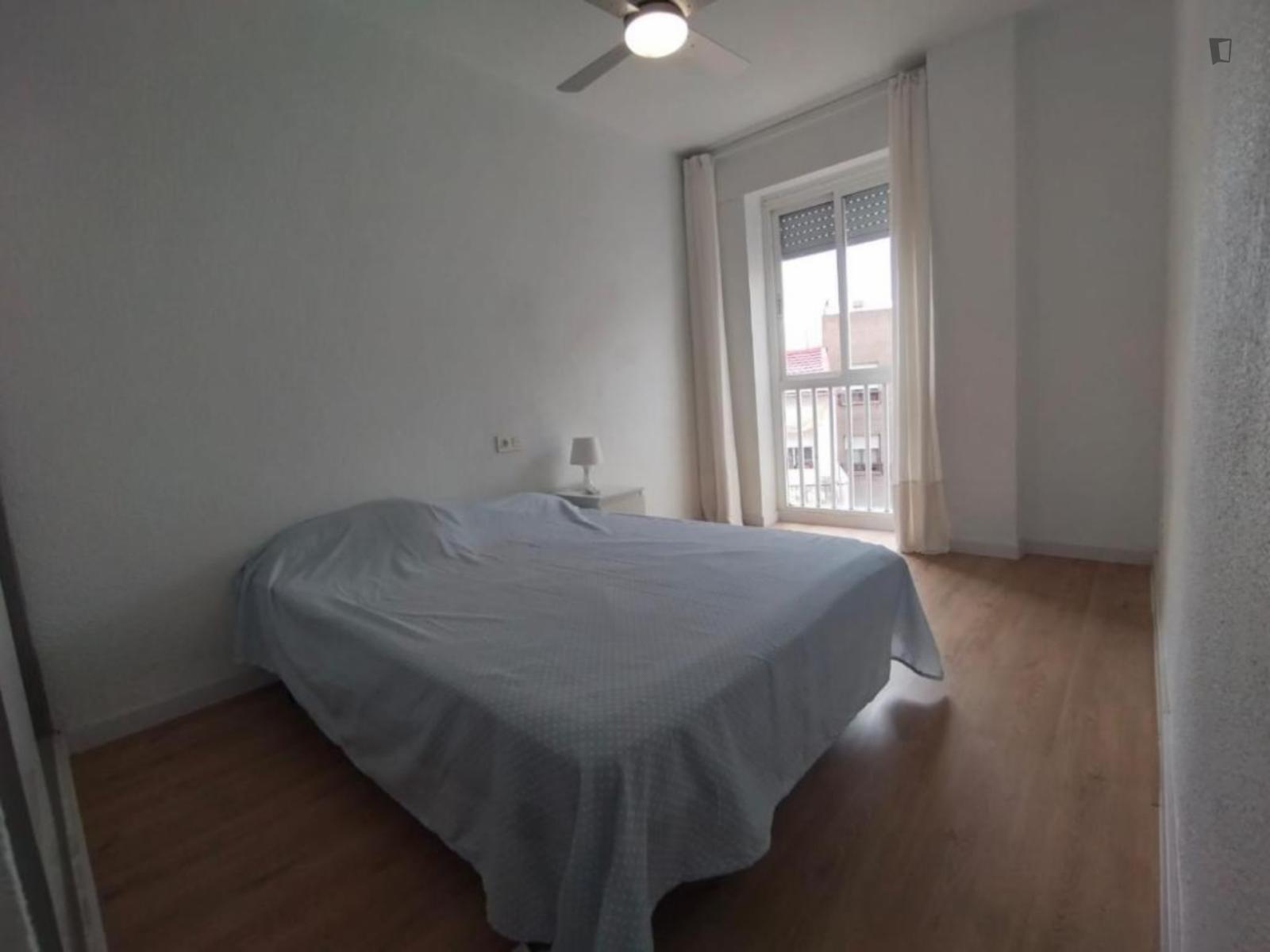 Inviting Double Bedroom Near The Merced Campus Of Universidad De Murcia - 1