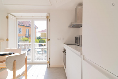 Cozy 1-Bedroom Apartment in Sunny Estoril