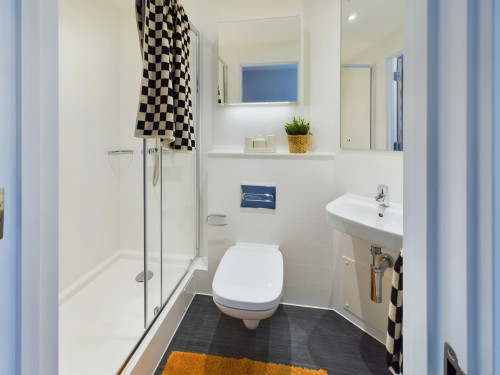 Crown Place - Gallery - 38