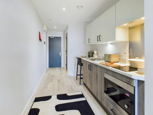 Crown Place - Gallery - 17