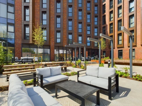 Crown Place
