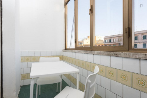 Bright double bedroom in a 4-bedroom apartment near Facoltà di Psicologia Sapienza Università di Roma