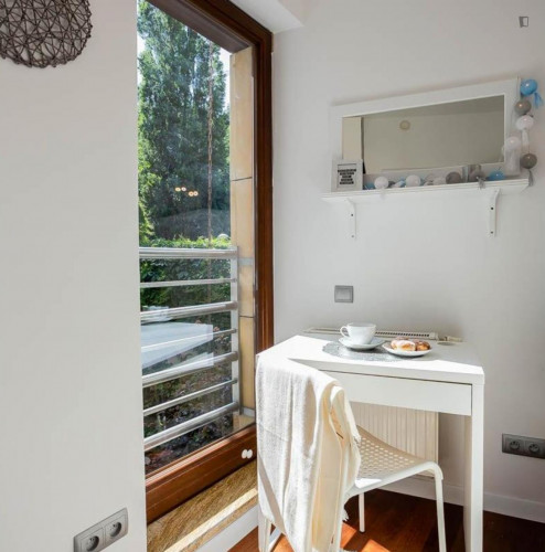 Beautiful 2-BedRoom Apartment near Metro Wilanowska in Warsaw - Gallery - 12