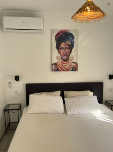 Modern 3 Bedroom Apartment close to Parc Lo Morant - Gallery - 7