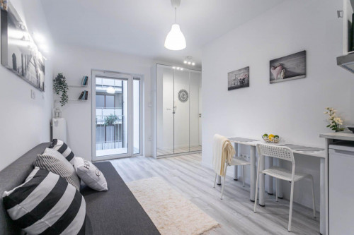 Studio flat with balcony,25 minutes to Warsaw's center, close to SWPS University