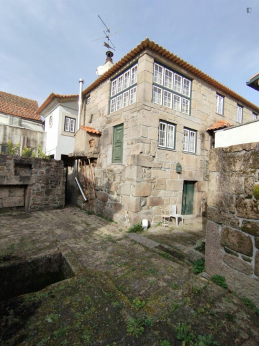 Homely 5 Bedroom House close to Serra da Estrela Nature Park - Gallery - 27