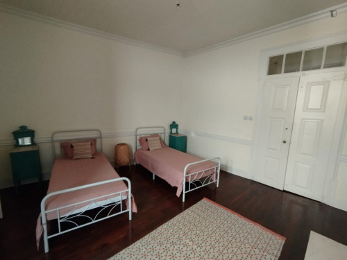 Homely 5 Bedroom House close to Serra da Estrela Nature Park - Gallery - 61