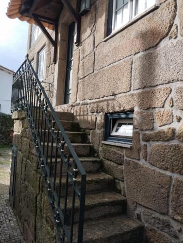Homely 5 Bedroom House close to Serra da Estrela Nature Park - Gallery - 25