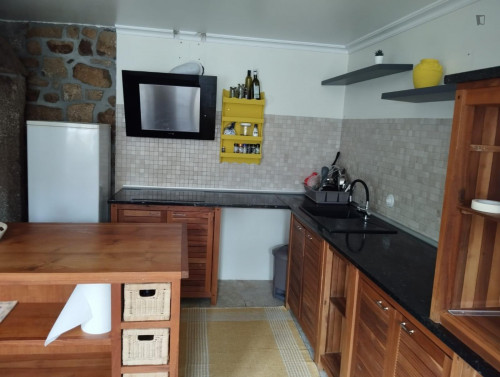 Homely 5 Bedroom House close to Serra da Estrela Nature Park - Gallery - 45