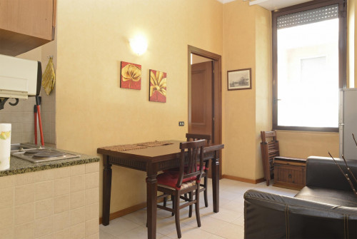 Pleasant double bedroom in proximity of Istituto Europeo di Design  - Gallery -  5