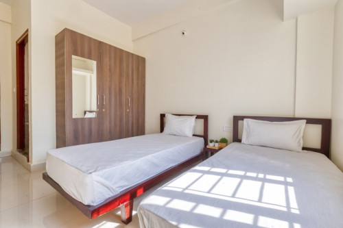 HelloWorld BrookeField CoLiving  - Gallery -  2