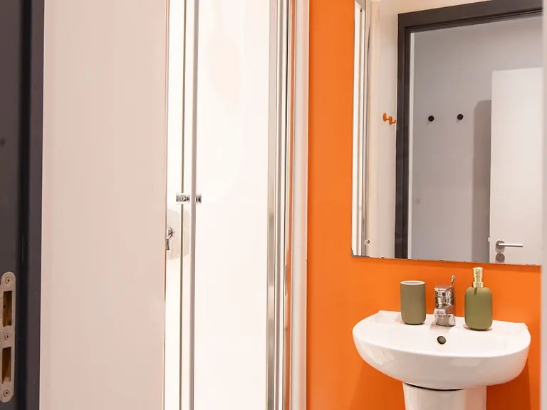  8 Bed En-Suite  -  The Foundry  - Gallery -  3