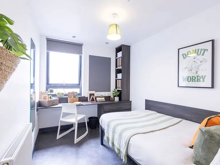  4 Bed En-Suite  -  The Foundry  - Gallery -  1