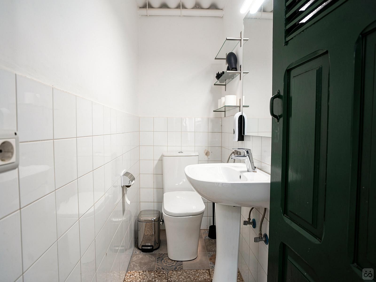 Bed In A 2-Bed Males Only Room - Sustainable Coliving and Coworking Oasis with Cultural Immersion in San Sebastian de La Gomera House - Gallery - 34