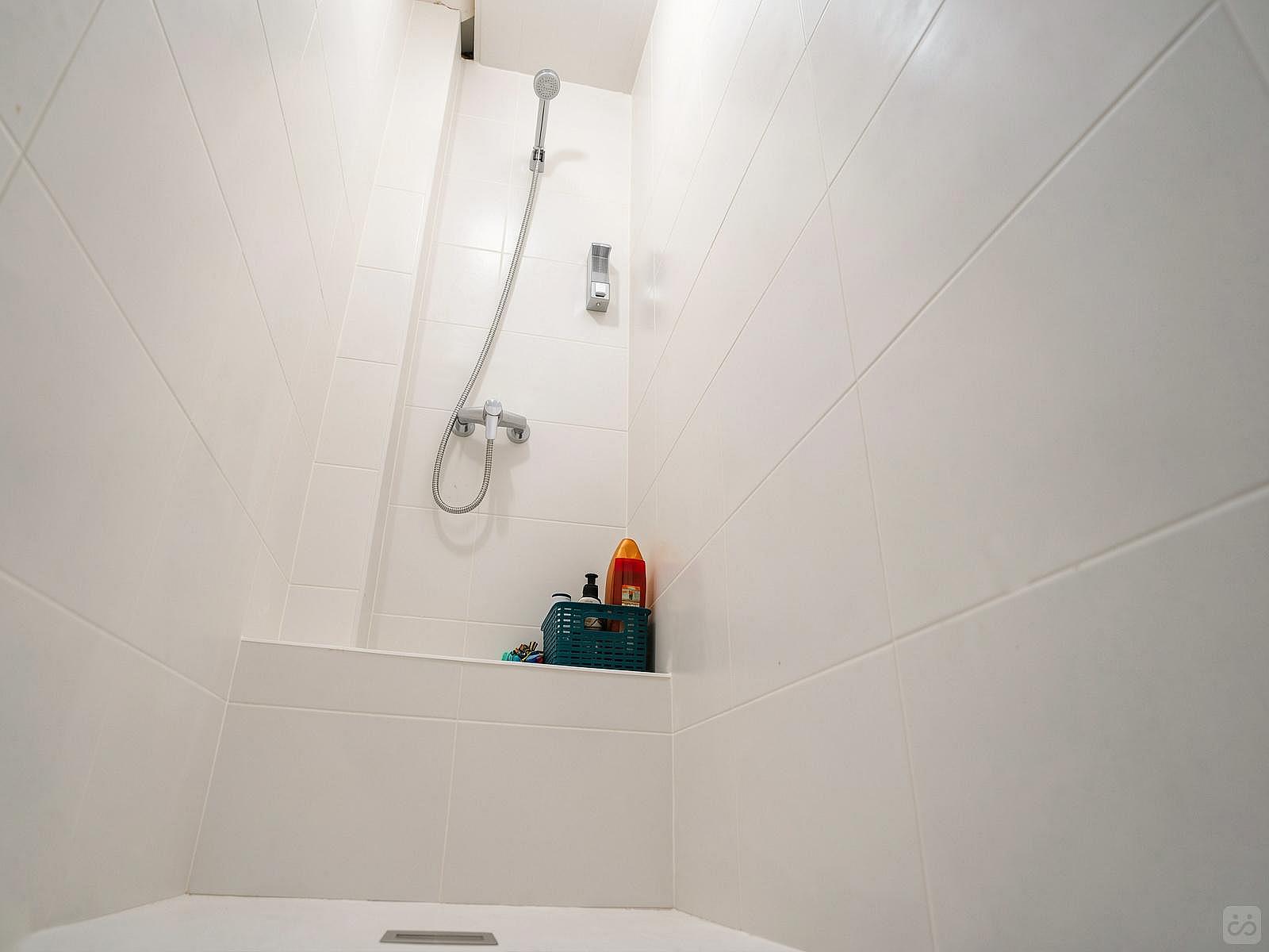 Bed In A 2-Bed Females Only Room - Sustainable Coliving and Coworking Oasis with Cultural Immersion in San Sebastian de La Gomera House - Gallery - 24