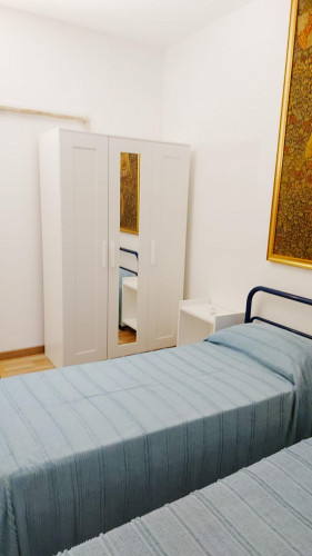 Quiet and central 1-bedroom apartment