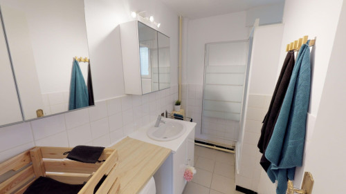 Exceptional Stunning Apt. near Compans