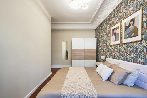 Appealing single bedroom