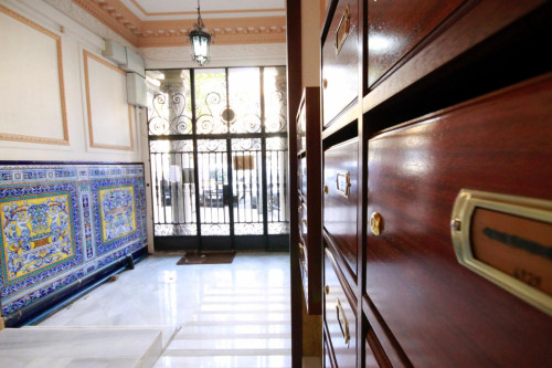 Single bedroom near the Verdaguer metro