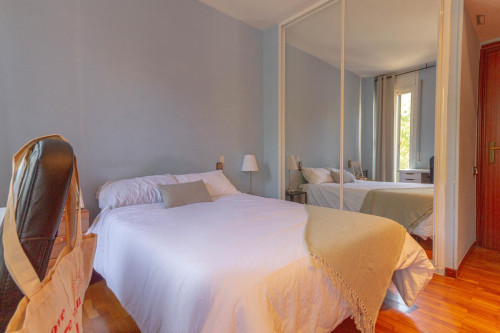 Neat and cosy double bedroom near the Barcelona Knowledge Campus 