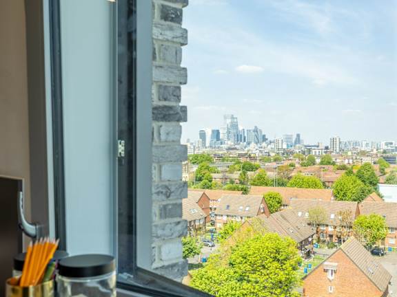  Platinum Skyline Studio  -  Great Court  - Gallery -  6