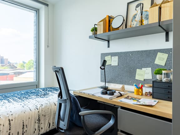  Gold En Suite  -  Great Court  - Gallery -  1