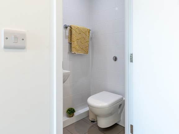  Gold En Suite  -  Great Court  - Gallery -  4