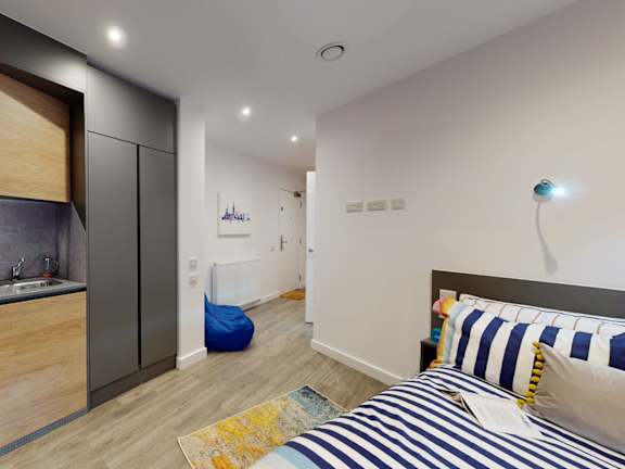  Gold Skyline Studio  -  Great Court  - Gallery -  6