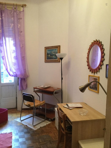 Single bedroom, with balcony, in 2-bedroom apartment - Gallery - 3