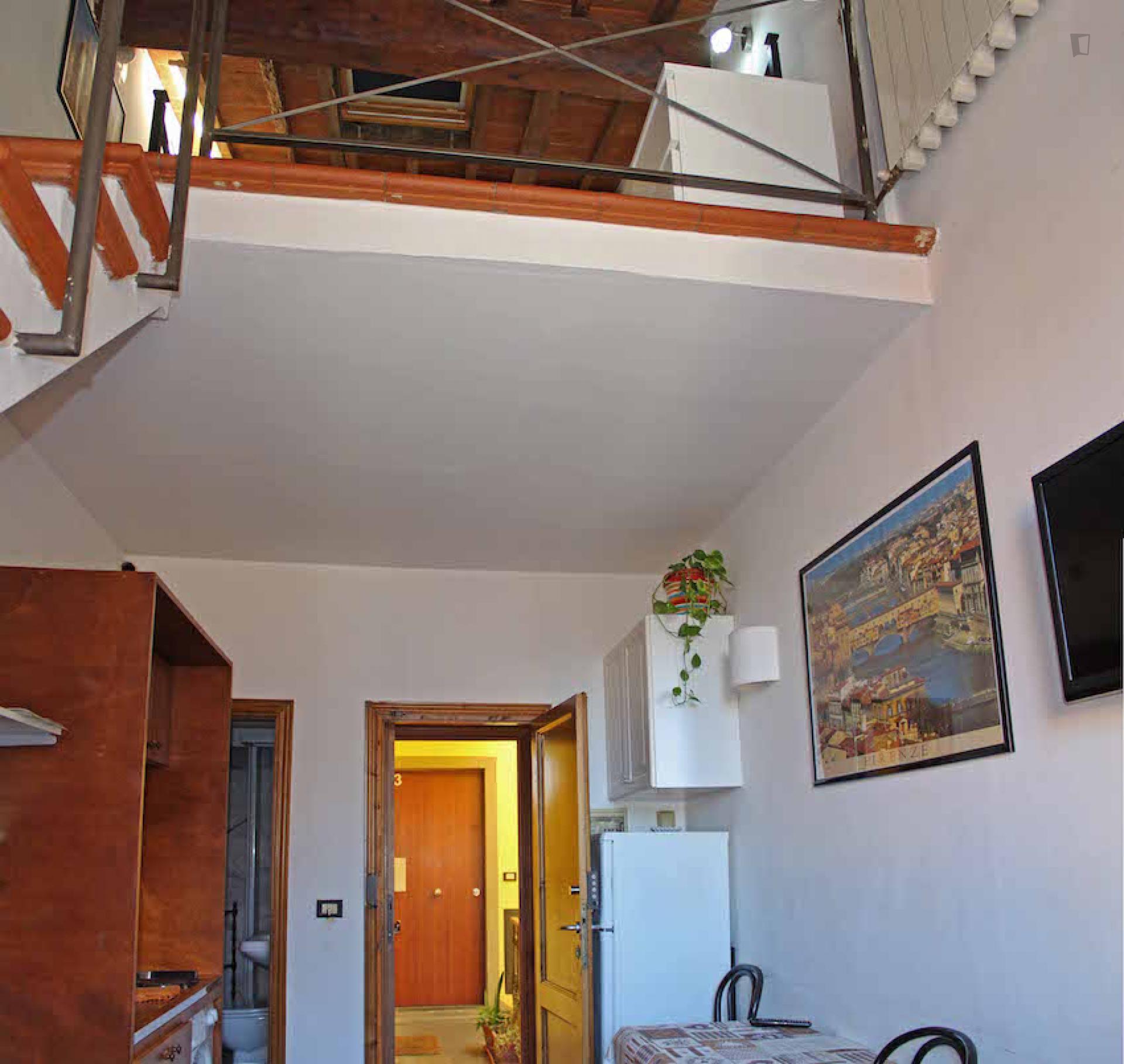 Charming studio-apartment in the heart of artistic Florence