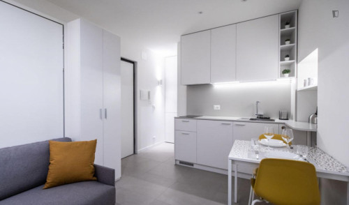 Snug studio in the centre of Udine - Gallery - 12