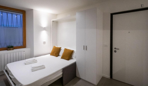 Snug studio in the centre of Udine - Gallery - 26