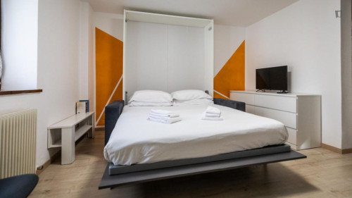 Pleasant studio in the centre of Udine - Gallery - 16