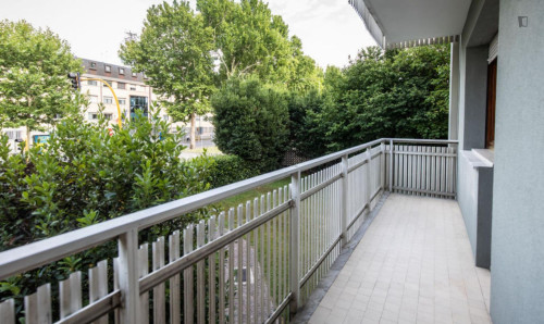 Large 2-bedroom apartment near the Udine train station  - Gallery - 16