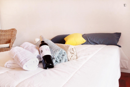 Charismatic double bedroom in Dreta de l'Eixample