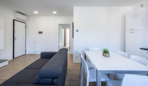 Spacious 1-bedroom apartment in Udine - Gallery - 9