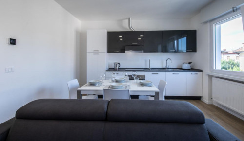 Spacious 1-bedroom apartment in Udine - Gallery - 12