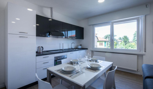 Spacious 1-bedroom apartment in Udine - Gallery - 13