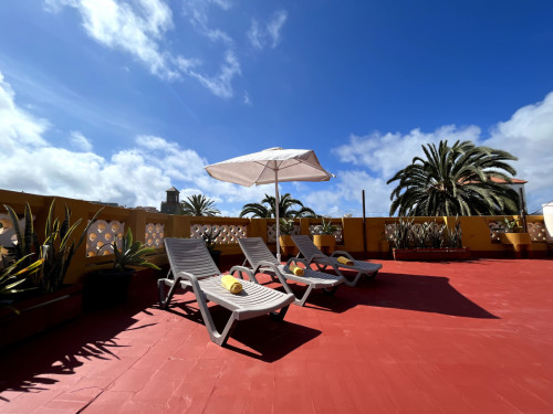 Spacious Villa for Digital Nomads in Lush Ciudad Jardín, Las Palmas