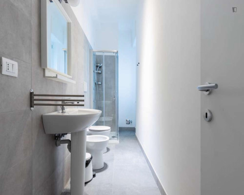 Cosy single bedroom near the Carducci Molinette metro - Gallery - 11