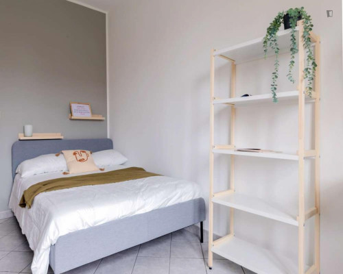 Neat single bedroom in Aurora